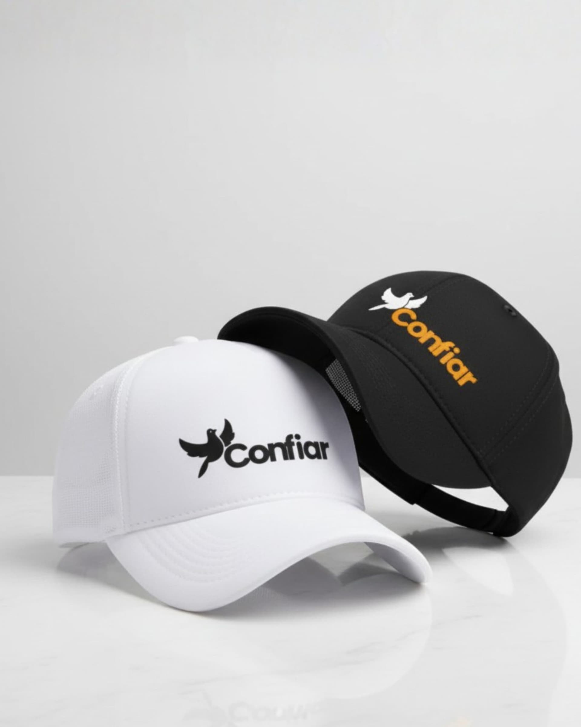 Caps