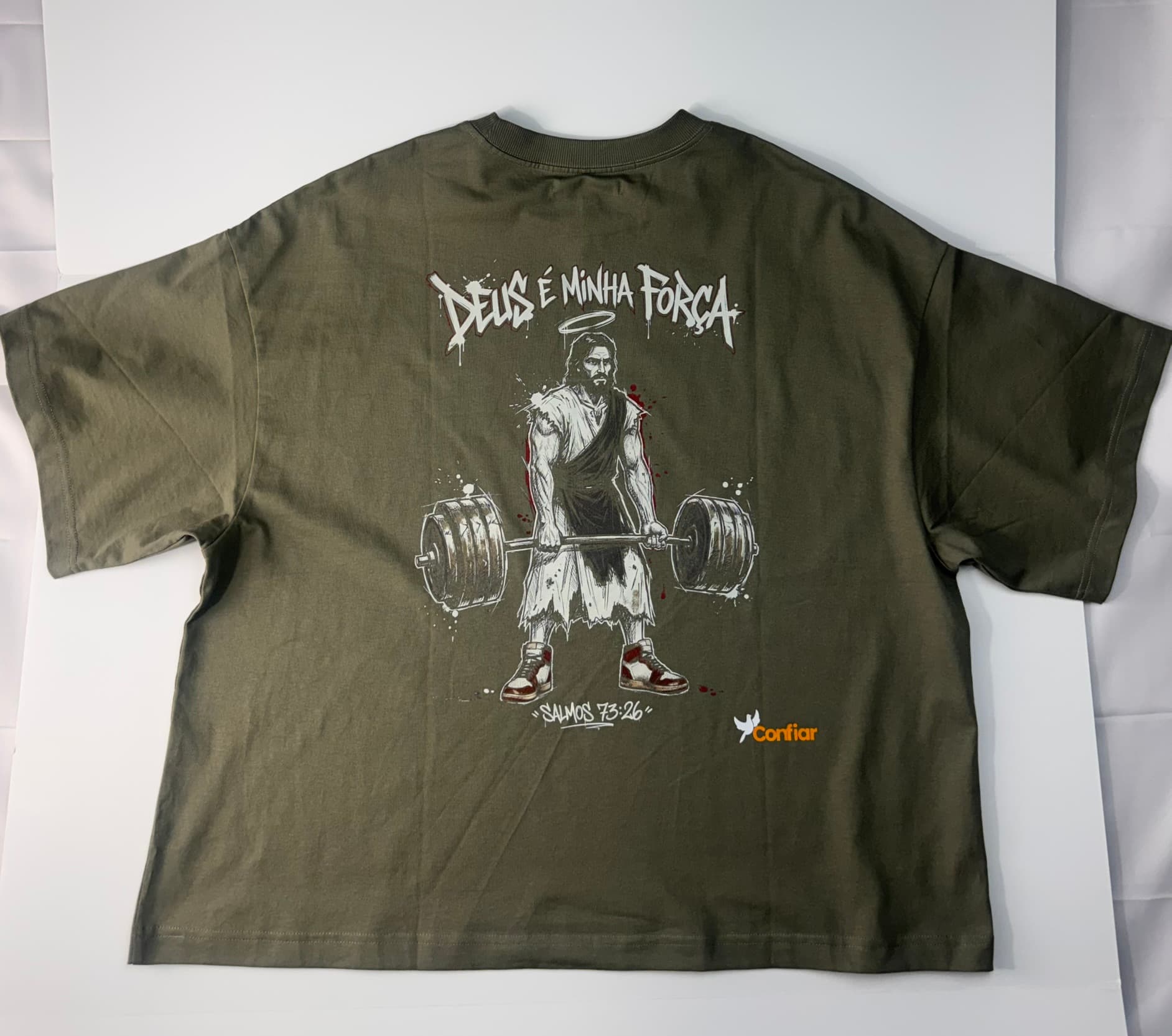 Shirt Oversized Olive( DEUS É MINHA FORÇA)